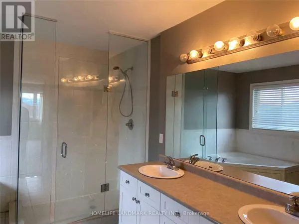 Barrie (innis-shore), ON L4N0Y9,70 PRINCE WILLIAM WAY