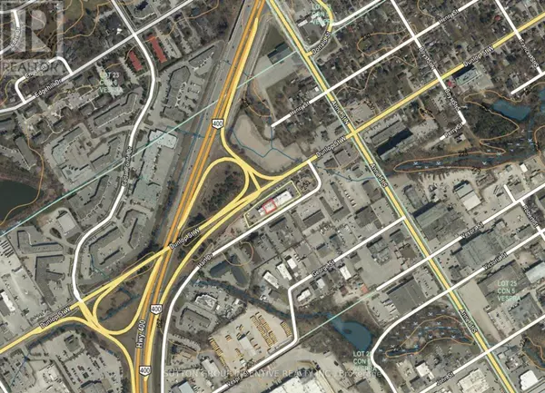 Barrie (0 North), ON L4N1C1,303 West Dunlop ST West #3&4