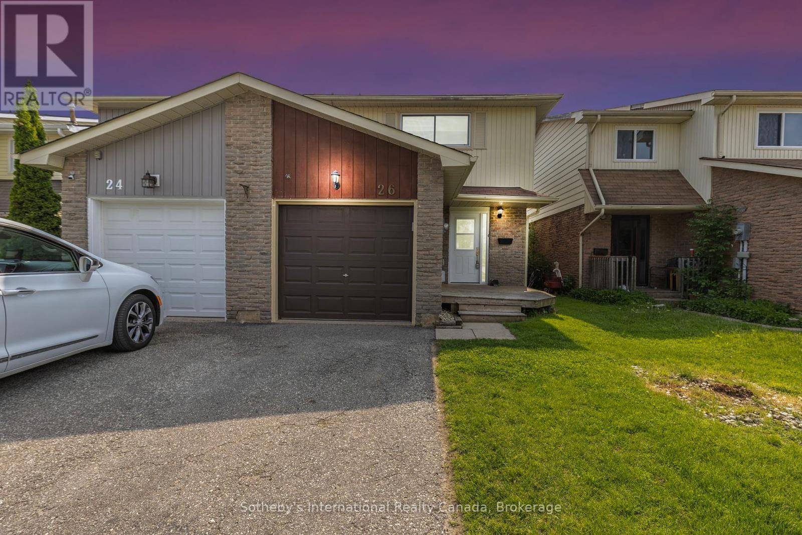 Barrie (letitia Heights), ON L4N4W8,26 CHRISTIE CRESCENT