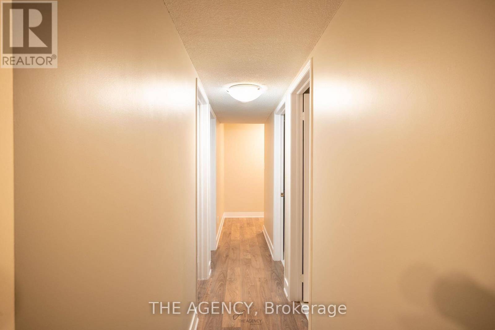 Barrie (ardagh), ON L4N7K2,25 Meadow LN #202