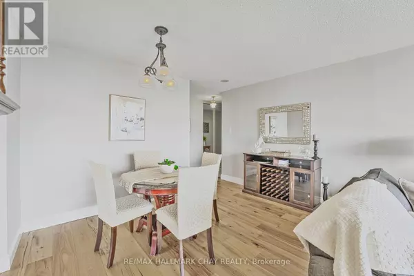 Barrie (lakeshore), ON L4N3A5,65 Ellen ST #610