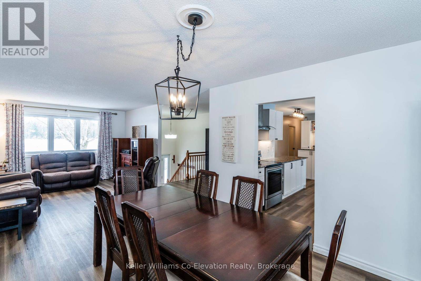 Clearview, ON L0M1N0,169 SWITZER STREET