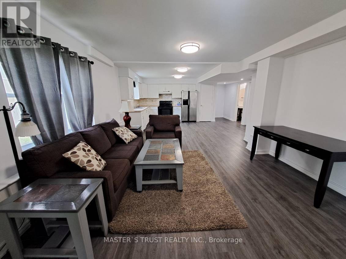 Barrie (south Shore), ON L4N3X3,22 Brennan AVE #2