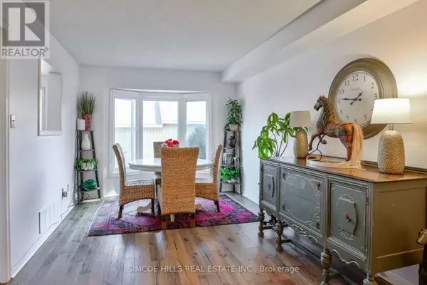Orillia, ON L3V7V2,492 Laclie ST #17