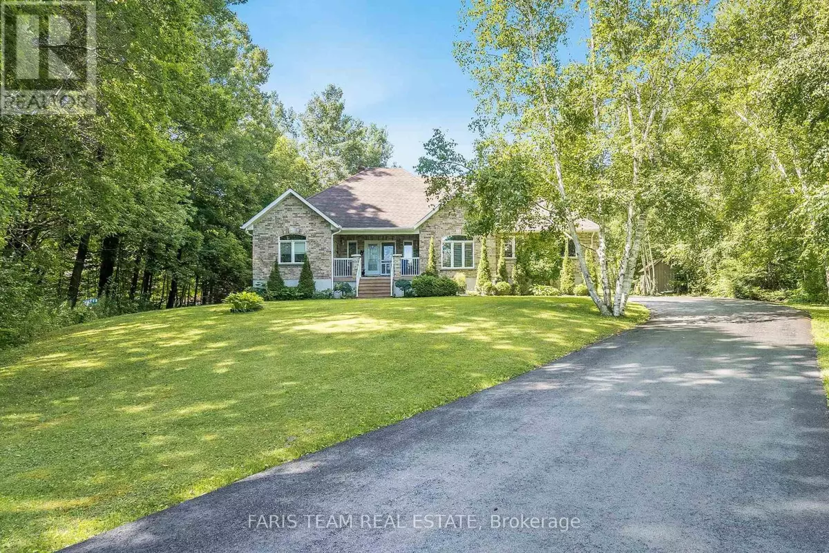 Tiny, ON L9M0M2,6 MEADOWBROOK BOULEVARD