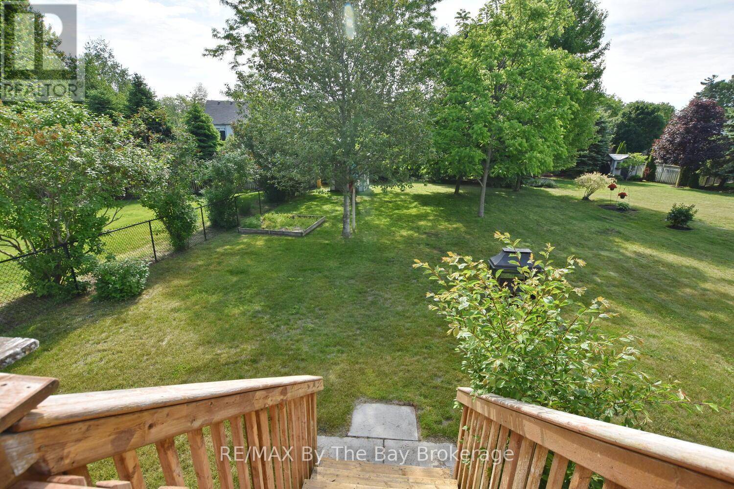 Wasaga Beach, ON L9Z1M5,95 ROYAL BEECH DRIVE