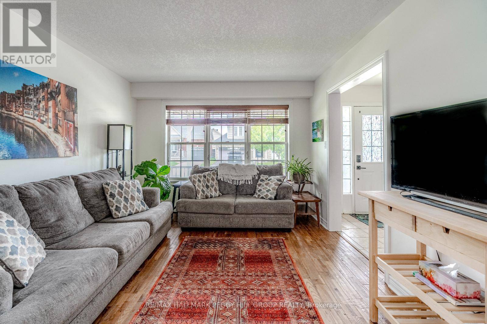 Barrie (0 West), ON L4N0Z1,29 BROOKWOOD DRIVE