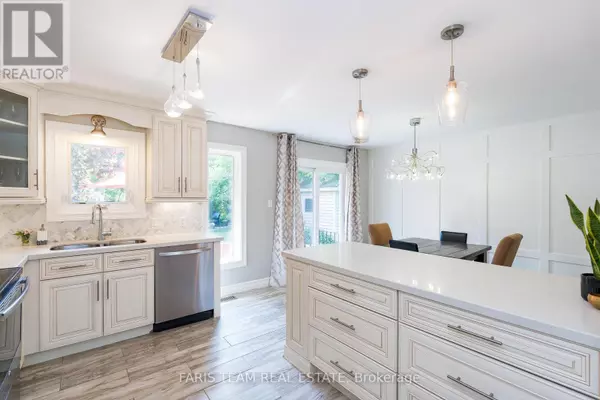 Springwater (elmvale), ON L0L1P0,25 CENTENNIAL AVENUE