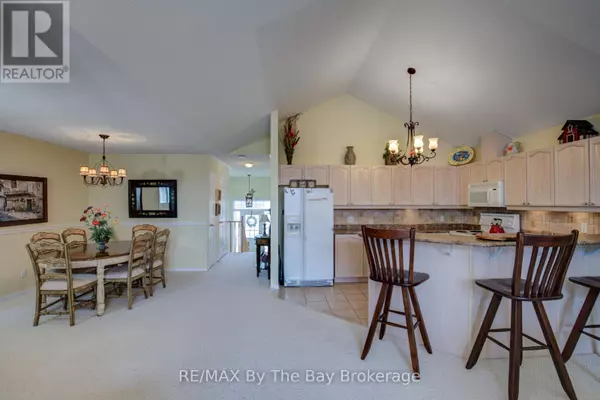 Collingwood, ON L9Y5H9,32 Green Briar DR #32