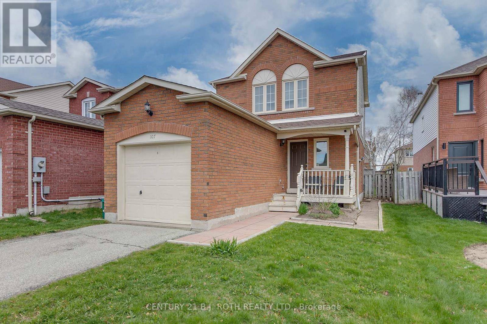 Barrie (west Bayfield), ON L4N7R9,107 LAIDLAW DRIVE N