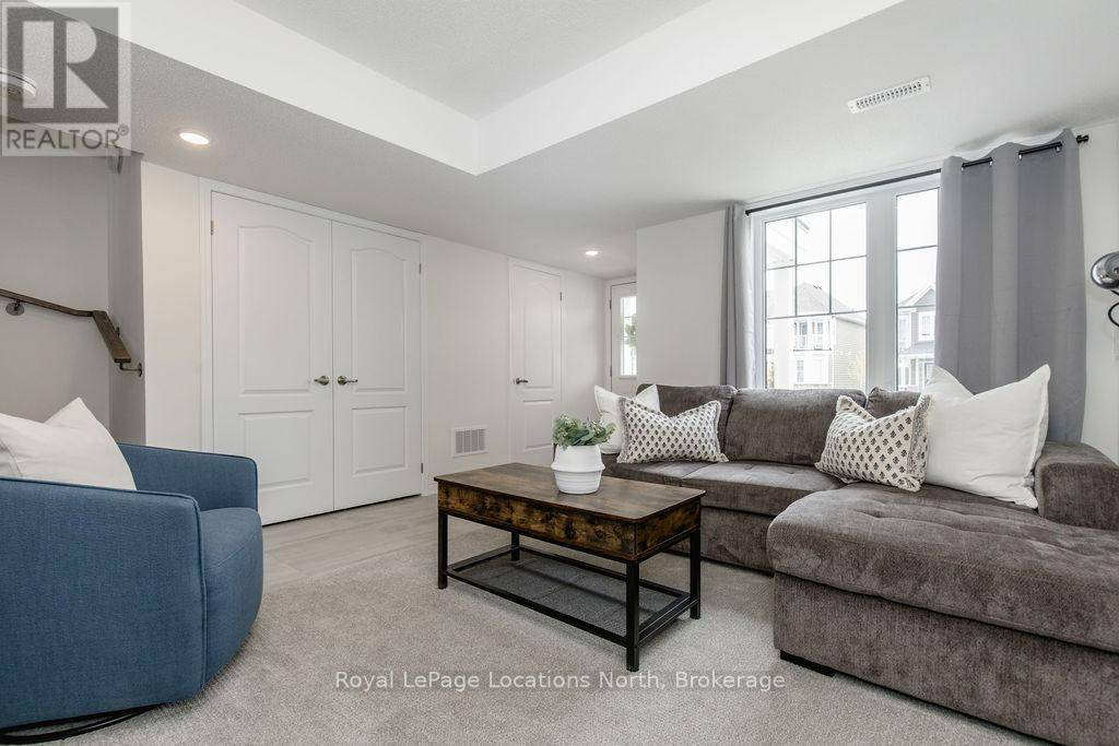 Wasaga Beach, ON L9Z0K1,14 ABBY DRIVE