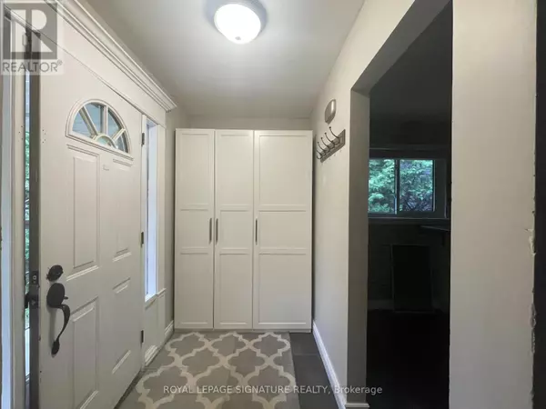Barrie (allandale Heights), ON L4N3T6,4 Jane CRES #Front