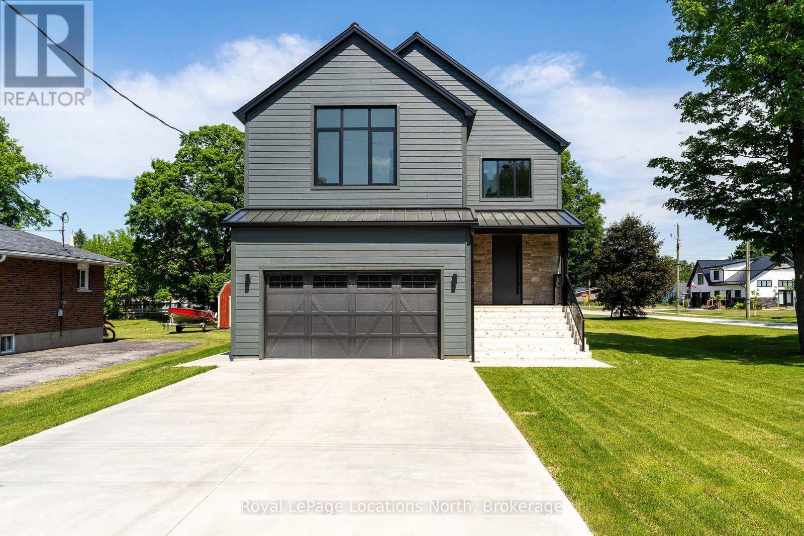 18 MELVILLE STREET, Clearview (nottawa), ON L0M1P0