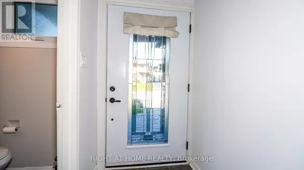 Barrie (letitia Heights), ON L4N4T7,96 CHAUCER CRESCENT