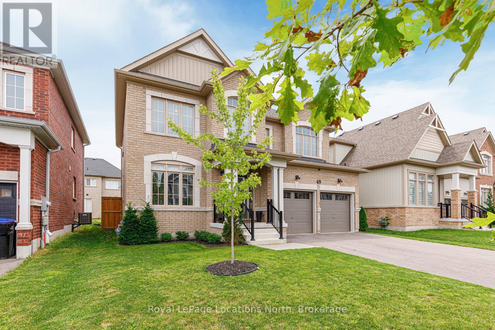 Collingwood, ON L9Y3Z6,48 MCLEAN AVENUE