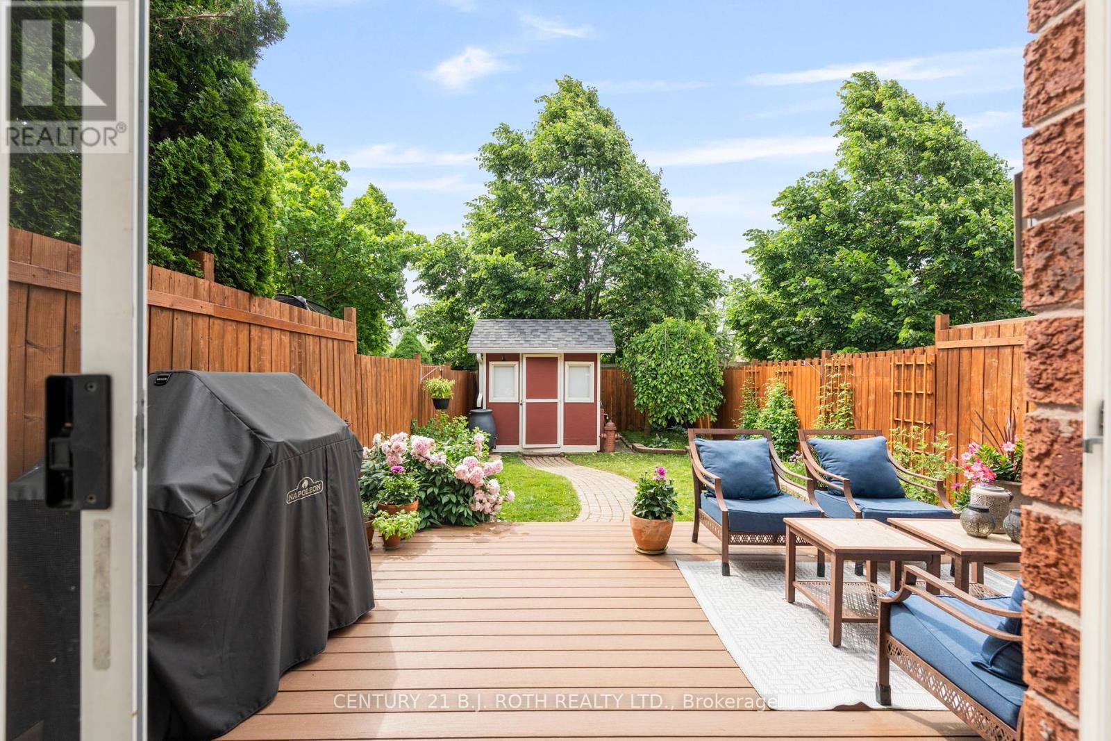 Barrie (little Lake), ON L4M7E3,7 LION'S GATE BOULEVARD