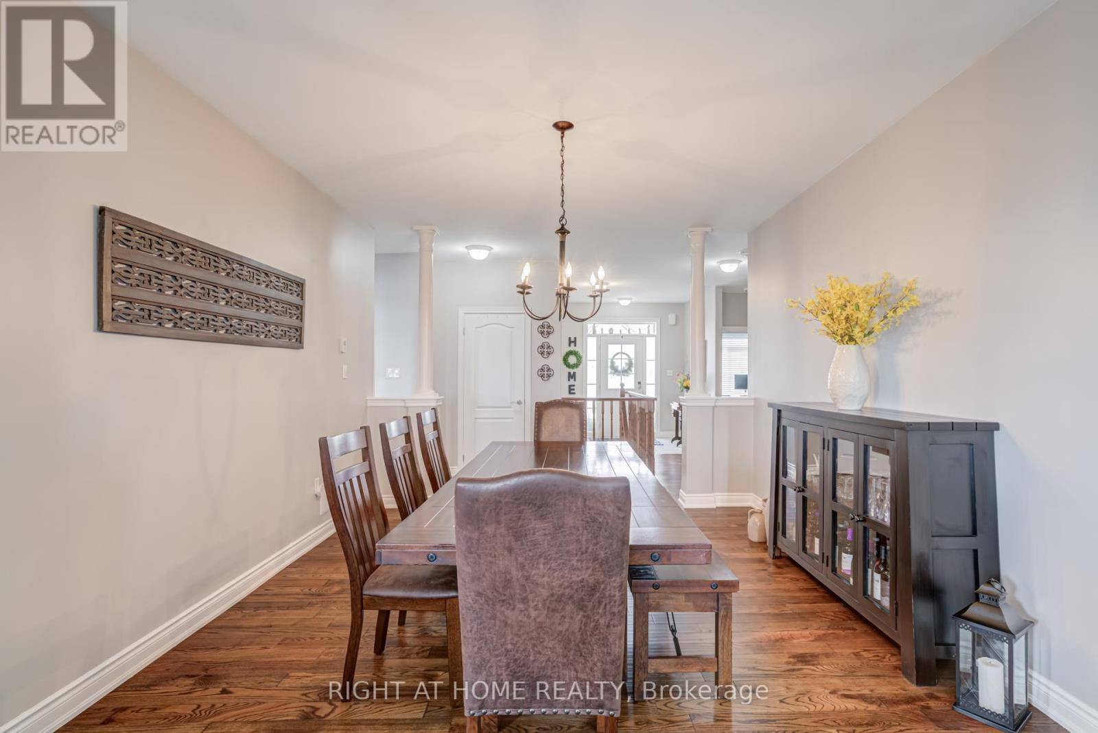 Orillia, ON L3V8K3,3125 MONARCH DRIVE