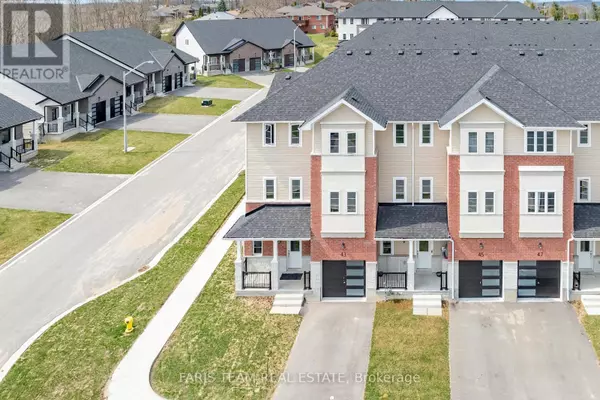 43 LAHEY CRESCENT, Penetanguishene, ON L9M0W1