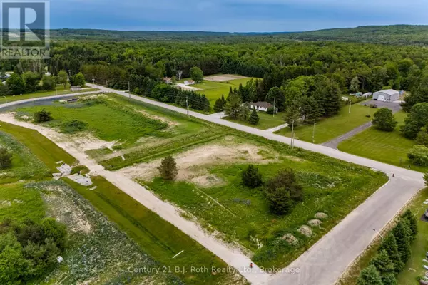 Springwater (hillsdale), ON L0L1V0,7 SCARLETT LINE