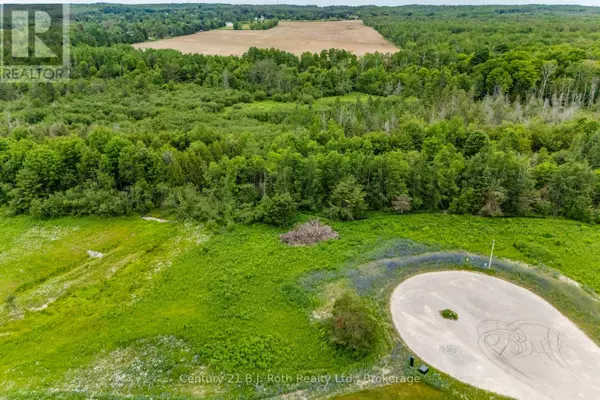 Springwater, ON L0L1V0,13 GREENLAW COURT