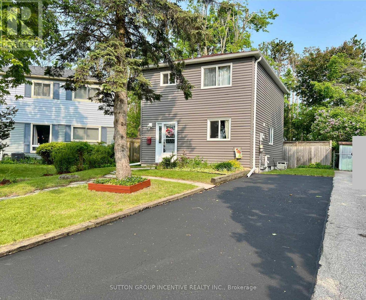 220 LETITIA STREET, Barrie (letitia Heights), ON L4N4Z7