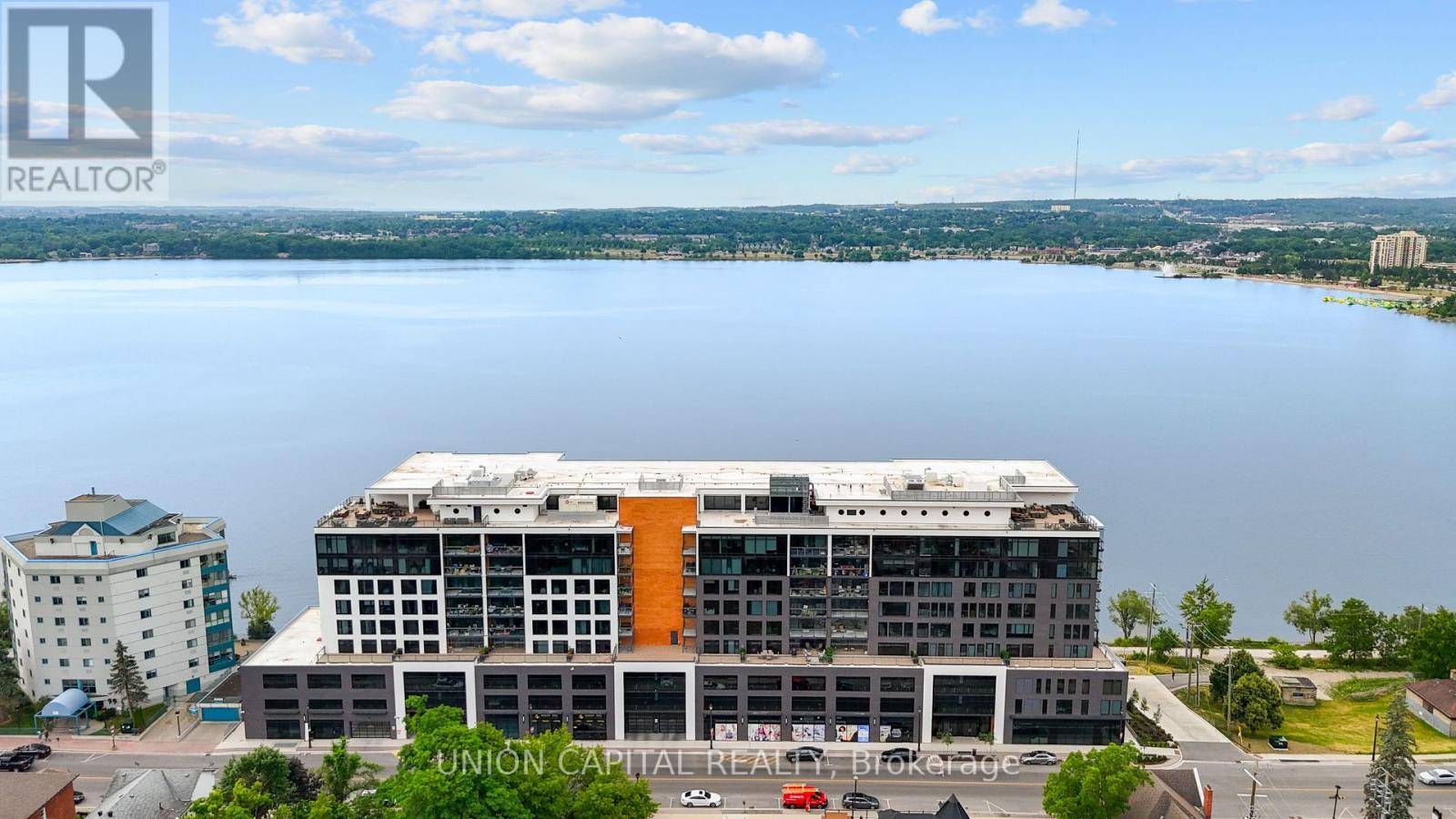 Barrie (lakeshore), ON L4M0L7,185 Dunlop ST East #621
