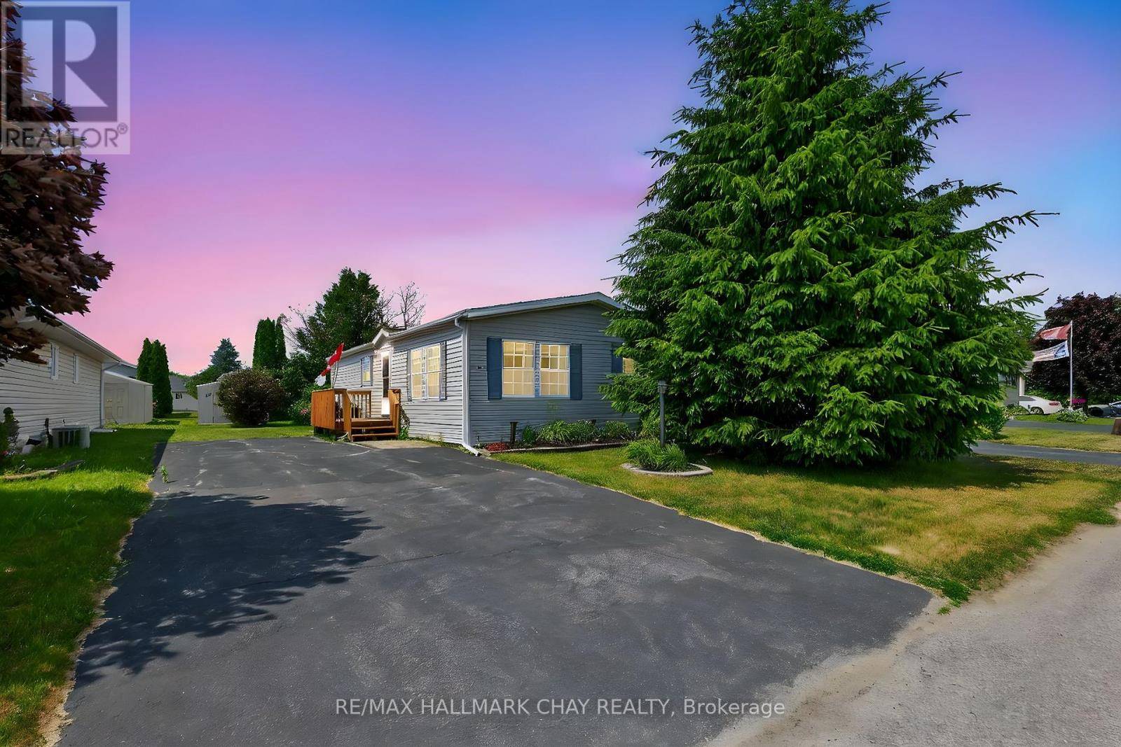 3 ILLINOIS CRESCENT, Wasaga Beach, ON L9Z3A8