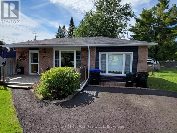 2 LYNN STREET, Tiny (perkinsfield), ON L0L2J0