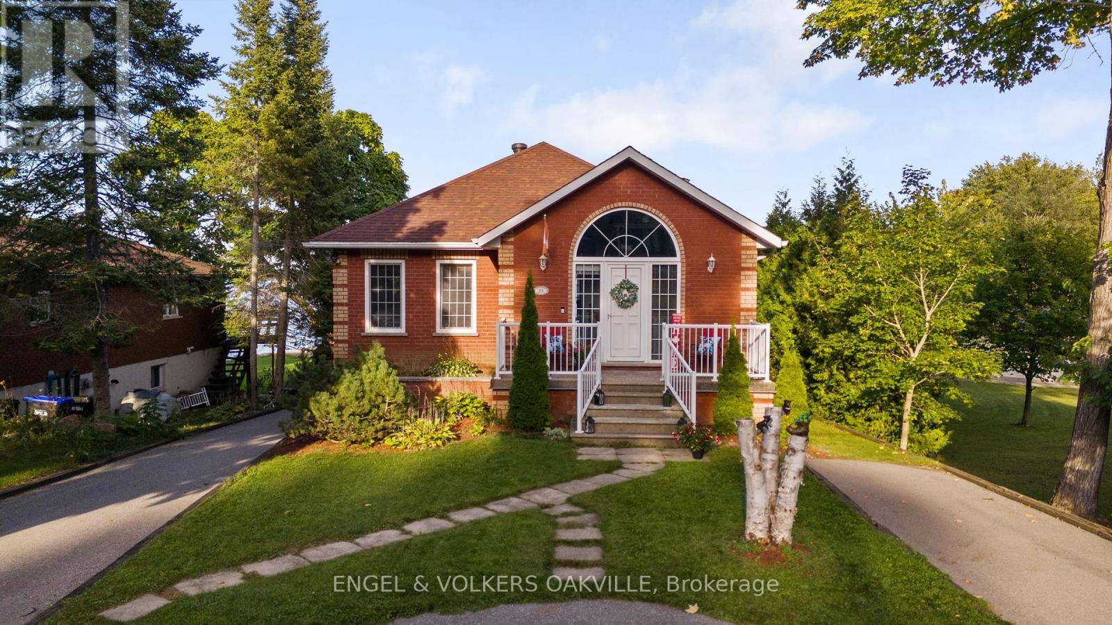 216 ROBINS POINT ROAD, Tay (victoria Harbour), ON L0K2A0