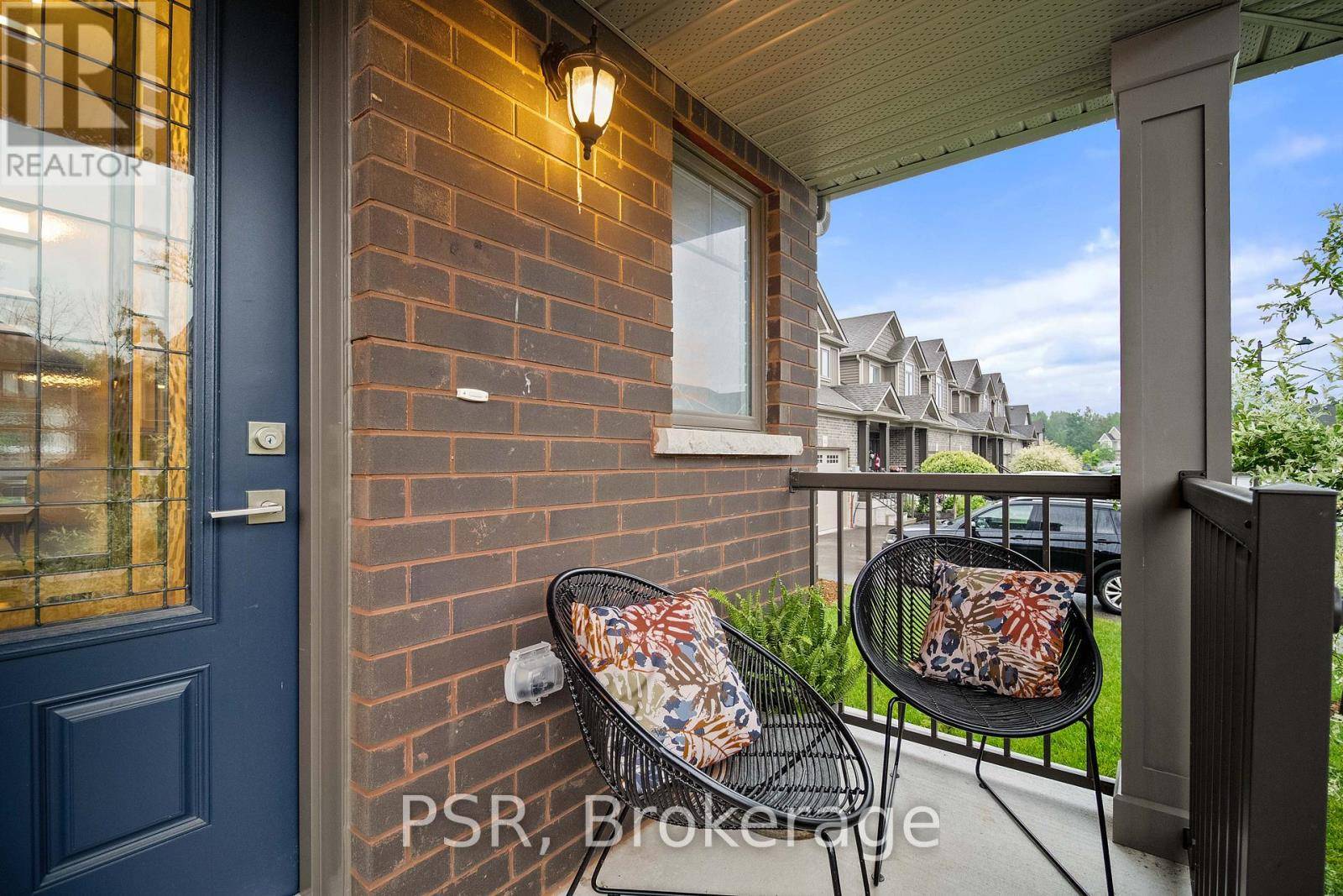 Collingwood, ON L9Y1M5,48 GEORGE ZUBEK DRIVE