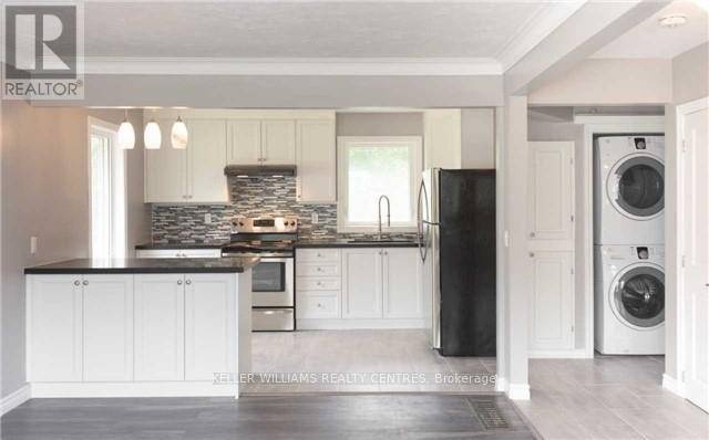 Barrie (codrington), ON L4M2C9,209 WELLINGTON ST East #Main floor