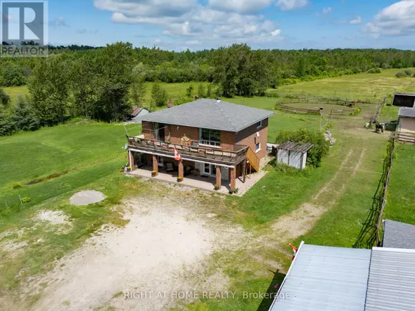 Clearview, ON L0M1N0,5896 SUNNIDALE CONCESSION 5 ROAD