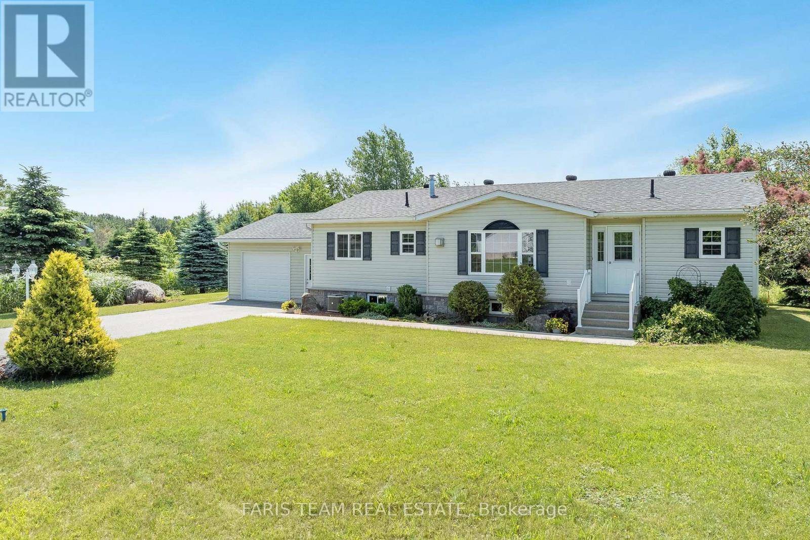 33 RUE HELENE, Tiny (lafontaine), ON L9M0H1