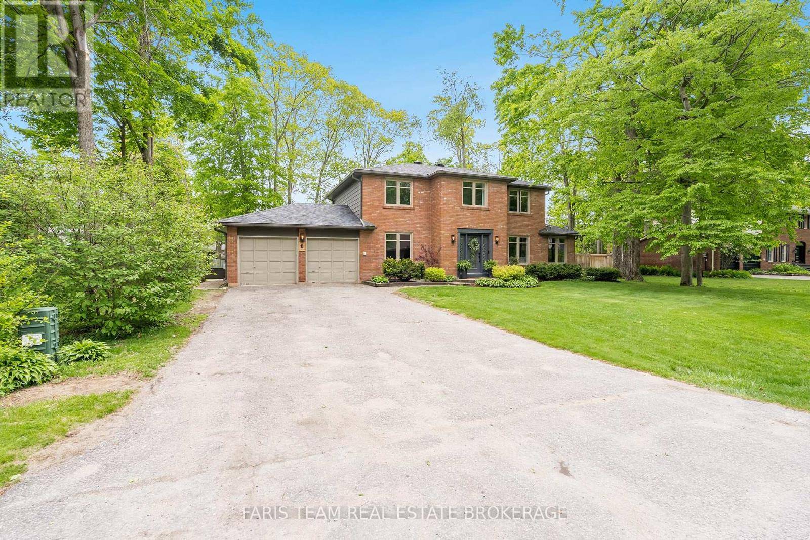 8 MALTA CRESCENT, Springwater (midhurst), ON L9X0P2