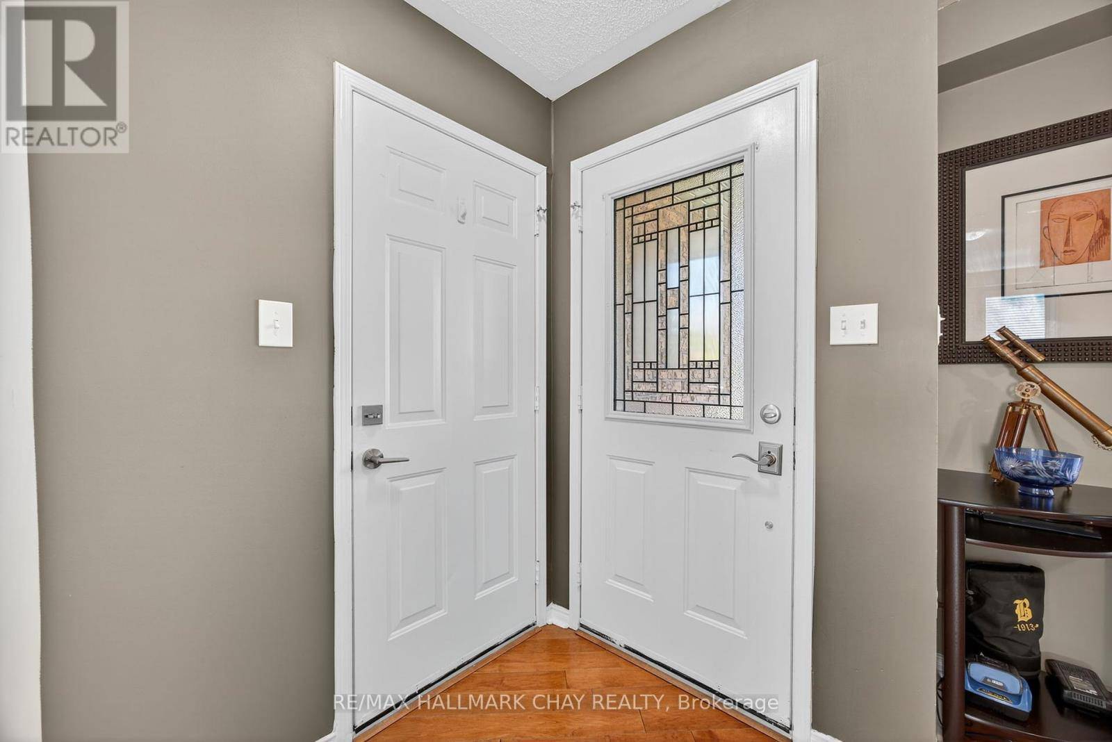 Barrie (east Bayfield), ON L4M6T8,133 TREVINO CIRCLE