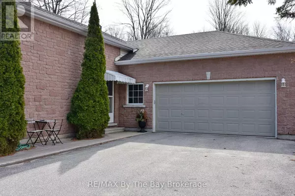 Wasaga Beach, ON L9Z1M4,8 PRIDHAM COURT