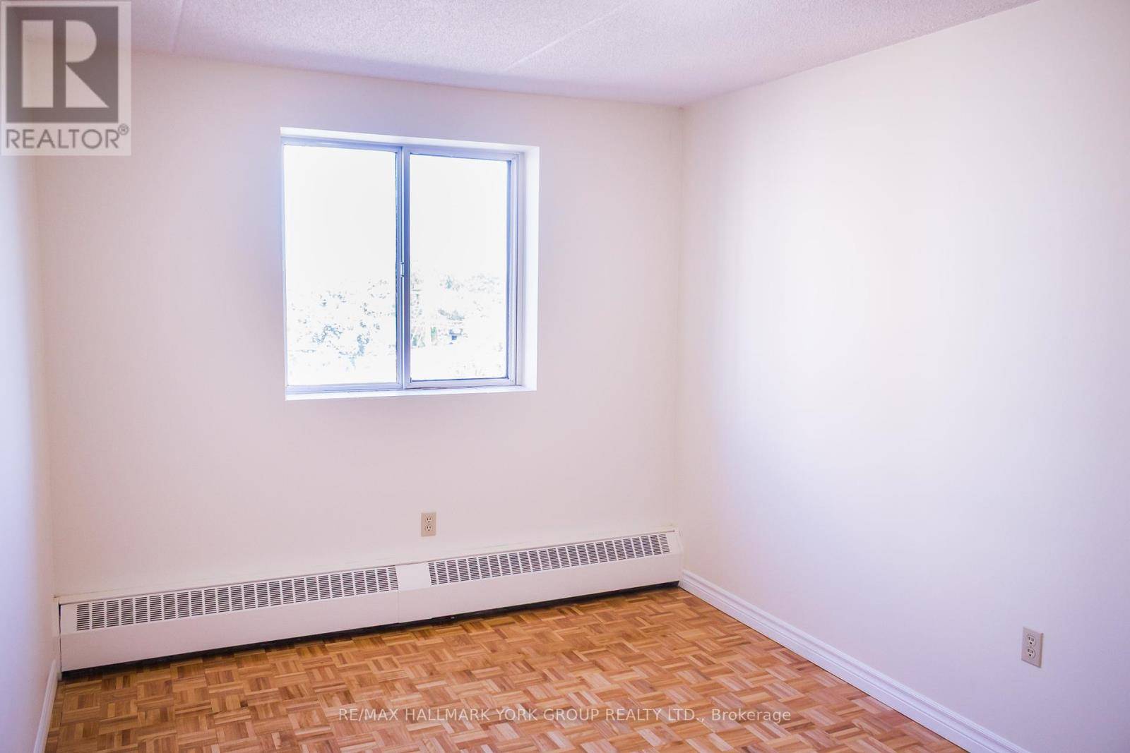 Barrie (wellington), ON L4M5R2,262 Rose ST #501