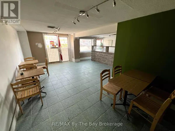 Wasaga Beach, ON L9Z2K9,111 Main ST #1