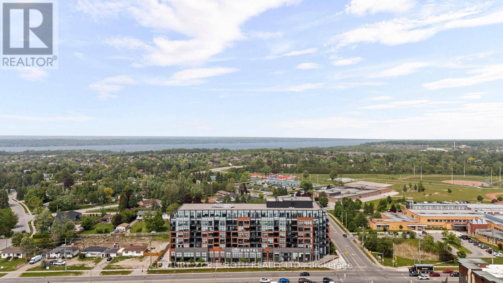 Barrie (painswick South), ON L9J0K1,PH 681 YONGE ST #720