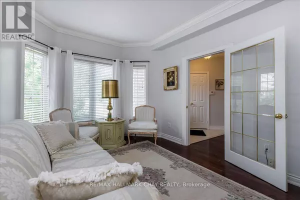 Barrie (painswick South), ON L4N0V7,146 RAYMOND CRESCENT