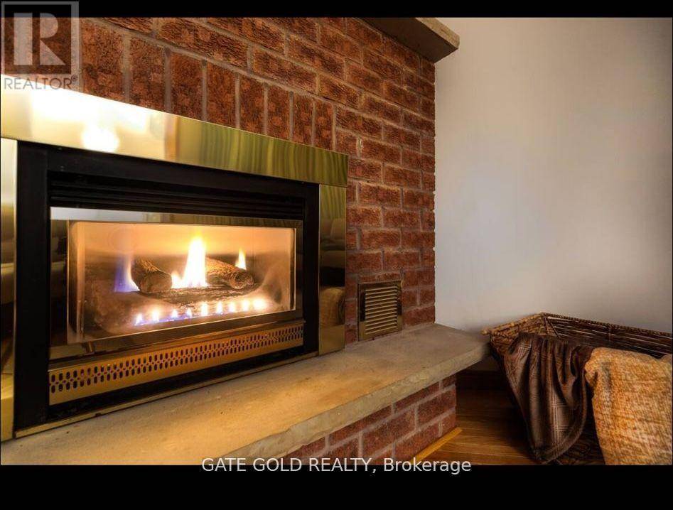 Penetanguishene, ON L9M1E2,51 BECK BOULEVARD