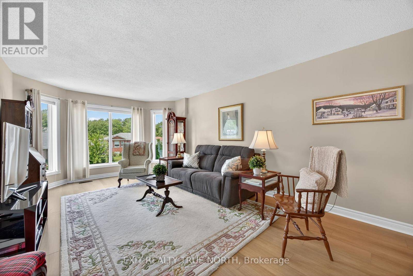 Wasaga Beach, ON L9Z1G1,59 RIVERDALE DRIVE