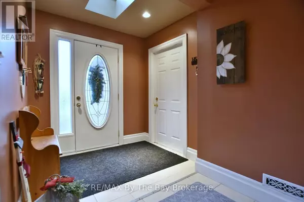 Wasaga Beach, ON L9Z1E8,97 GLEN ETON ROAD