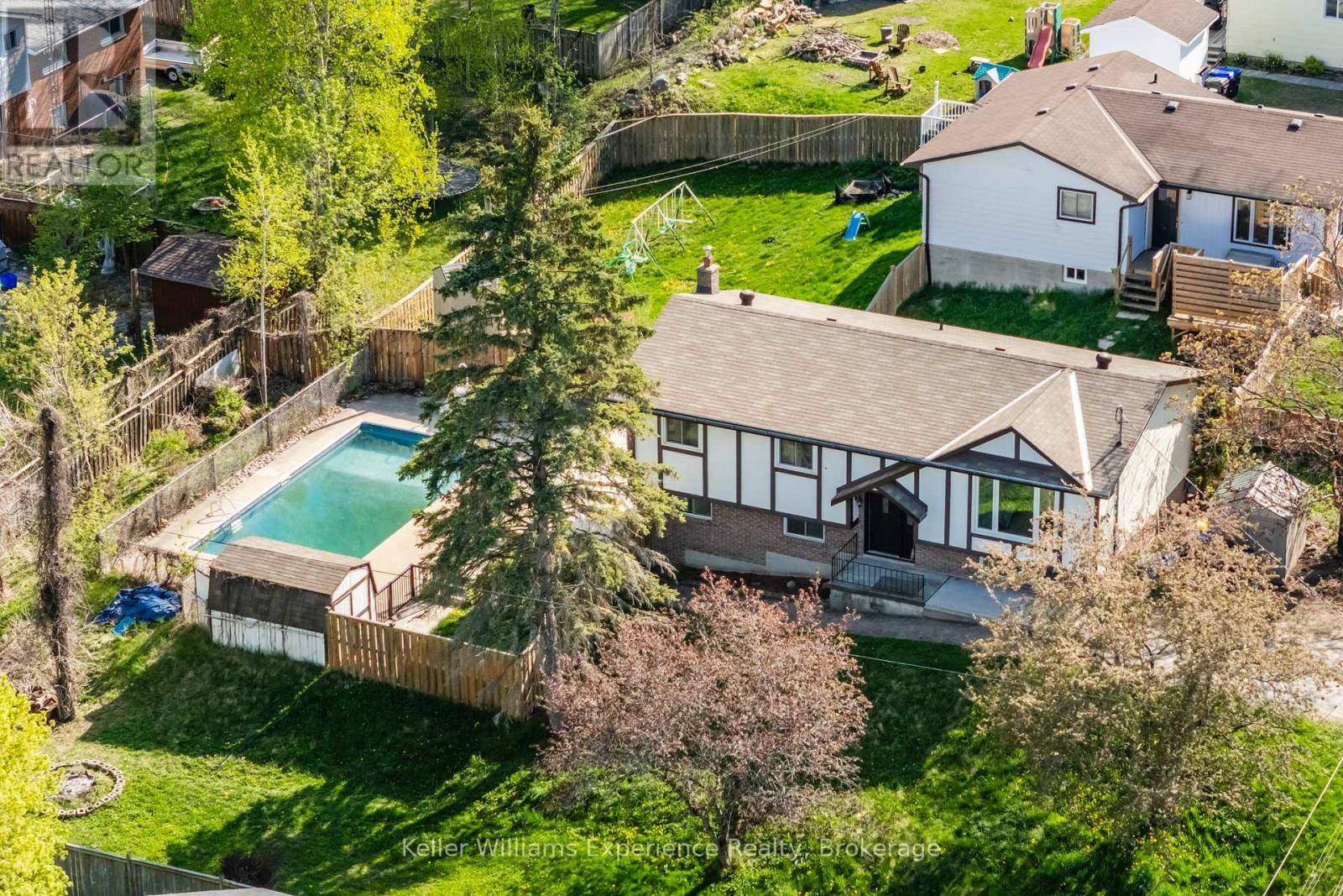 487 NOTTINGHAM STREET, Tay (port Mcnicoll), ON L0K1R0