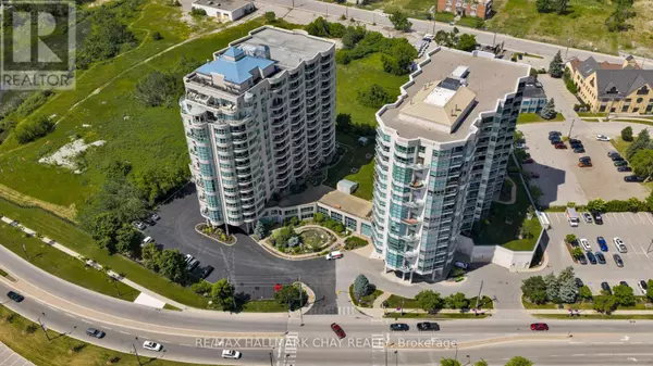 Barrie (city Centre), ON L4N9R2,2 TORONTO ST #910