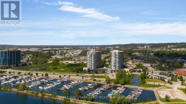 Barrie (city Centre), ON L4N9R2,2 TORONTO ST #910