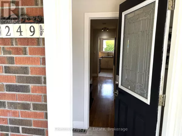 Collingwood, ON L9Y2P3,249 PINE STREET
