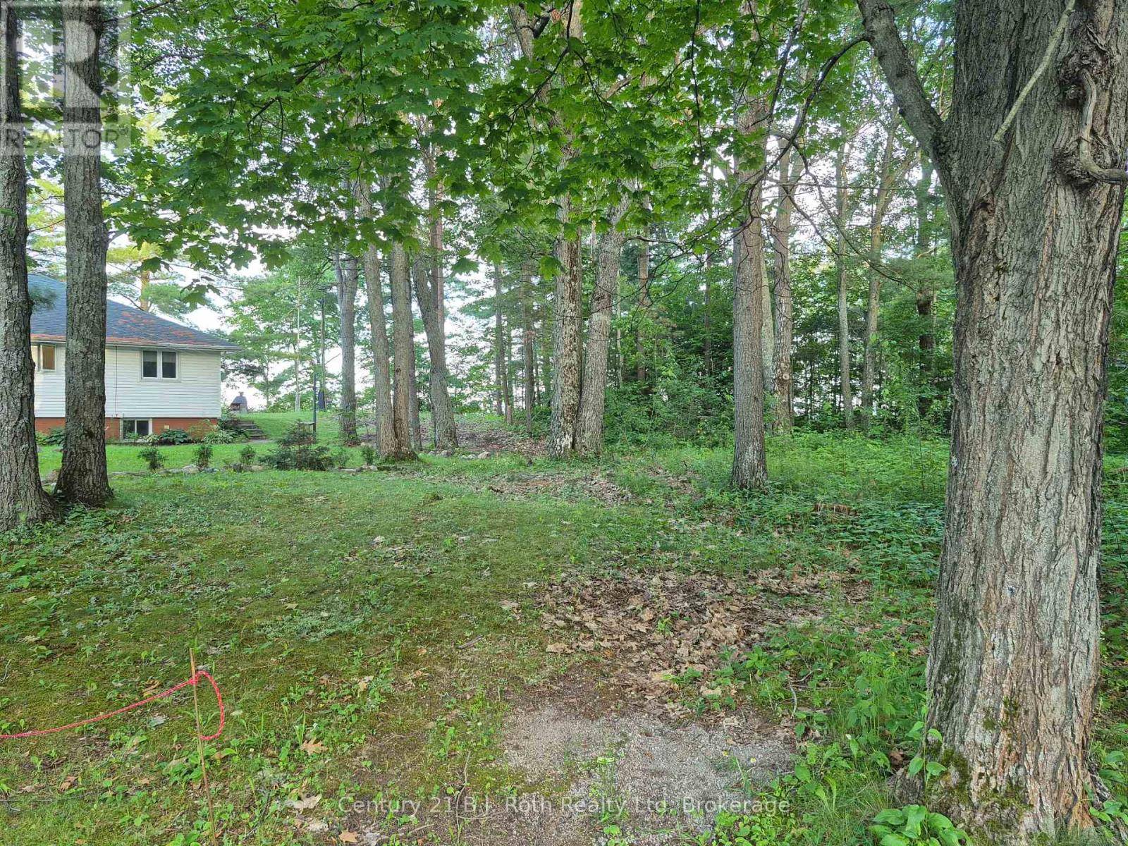 Tiny, ON L9M0C1,1379 CHAMPLAIN ROAD