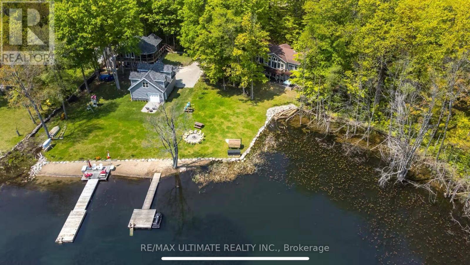 Tiny, ON L9M0B9,157 FARLAIN LAKE ROAD W