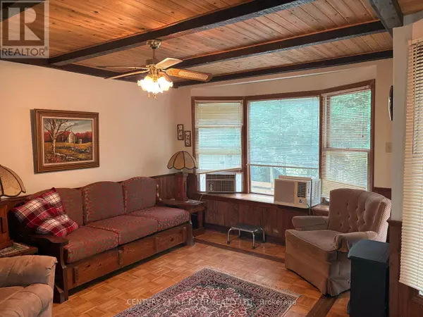 Springwater, ON L0M1T2,5216 90 County RD #81